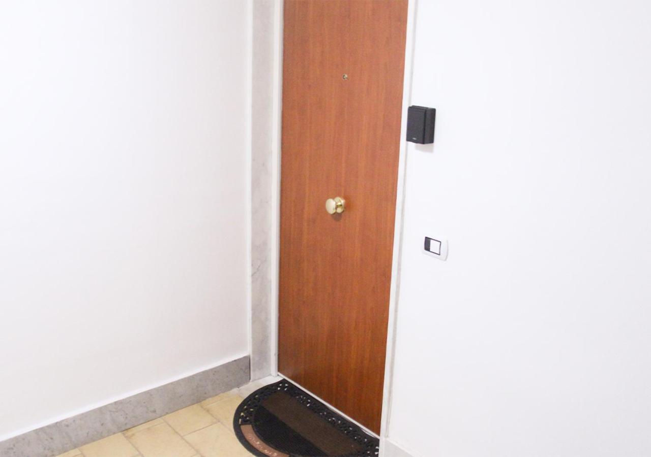 Ospedale Del Mare - Wi-Fi Gratis E Parcheggio Gratuito Appartement Napels Buitenkant foto