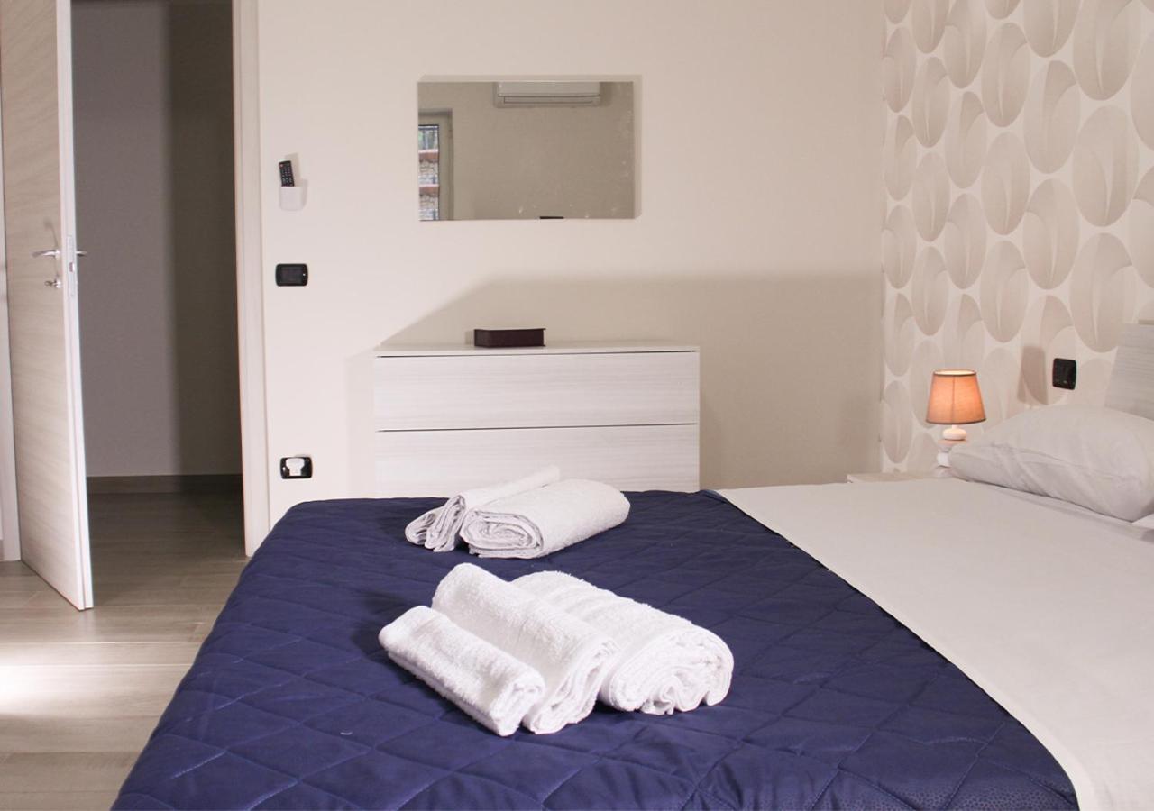 Ospedale Del Mare - Wi-Fi Gratis E Parcheggio Gratuito Appartement Napels Buitenkant foto