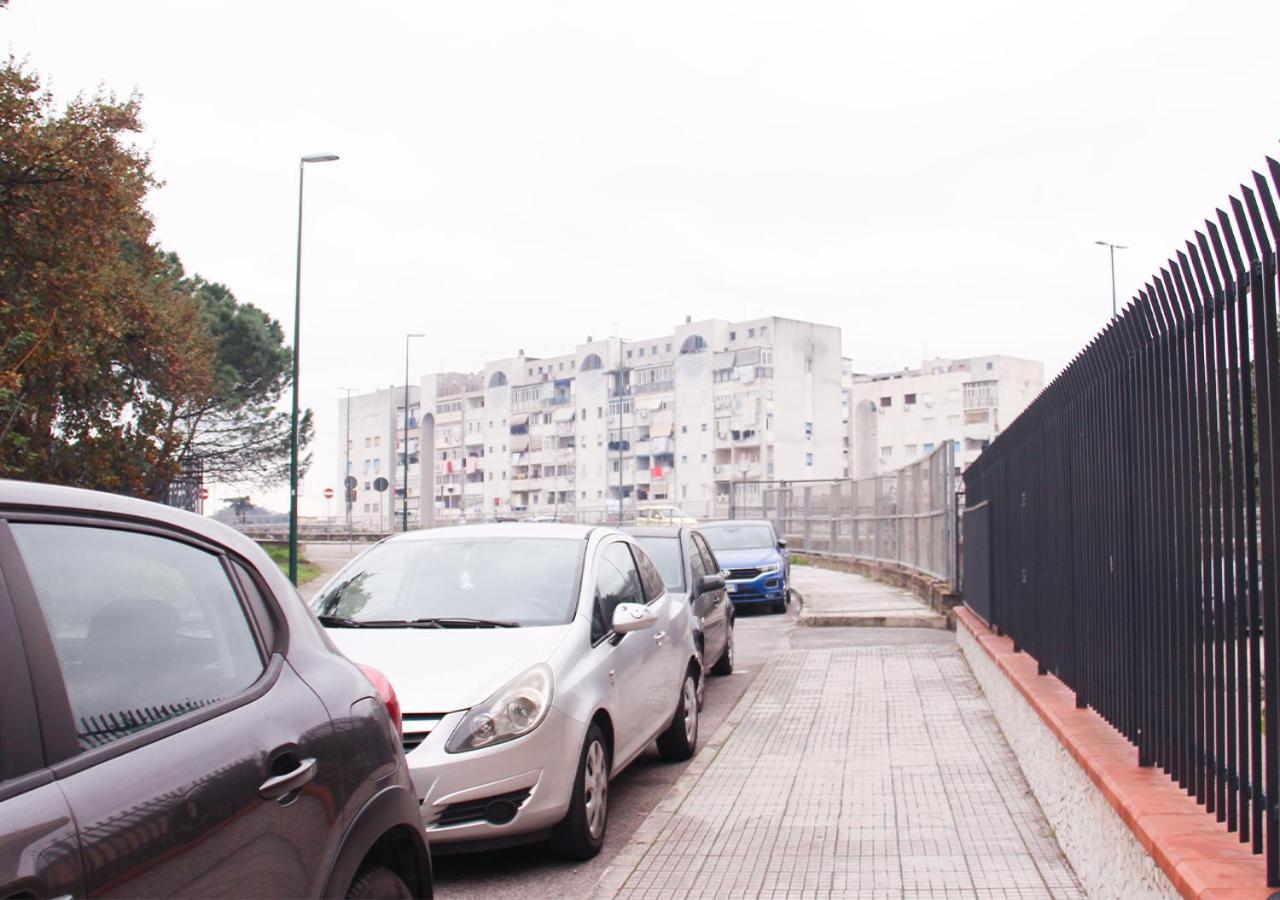 Ospedale Del Mare - Wi-Fi Gratis E Parcheggio Gratuito Appartement Napels Buitenkant foto