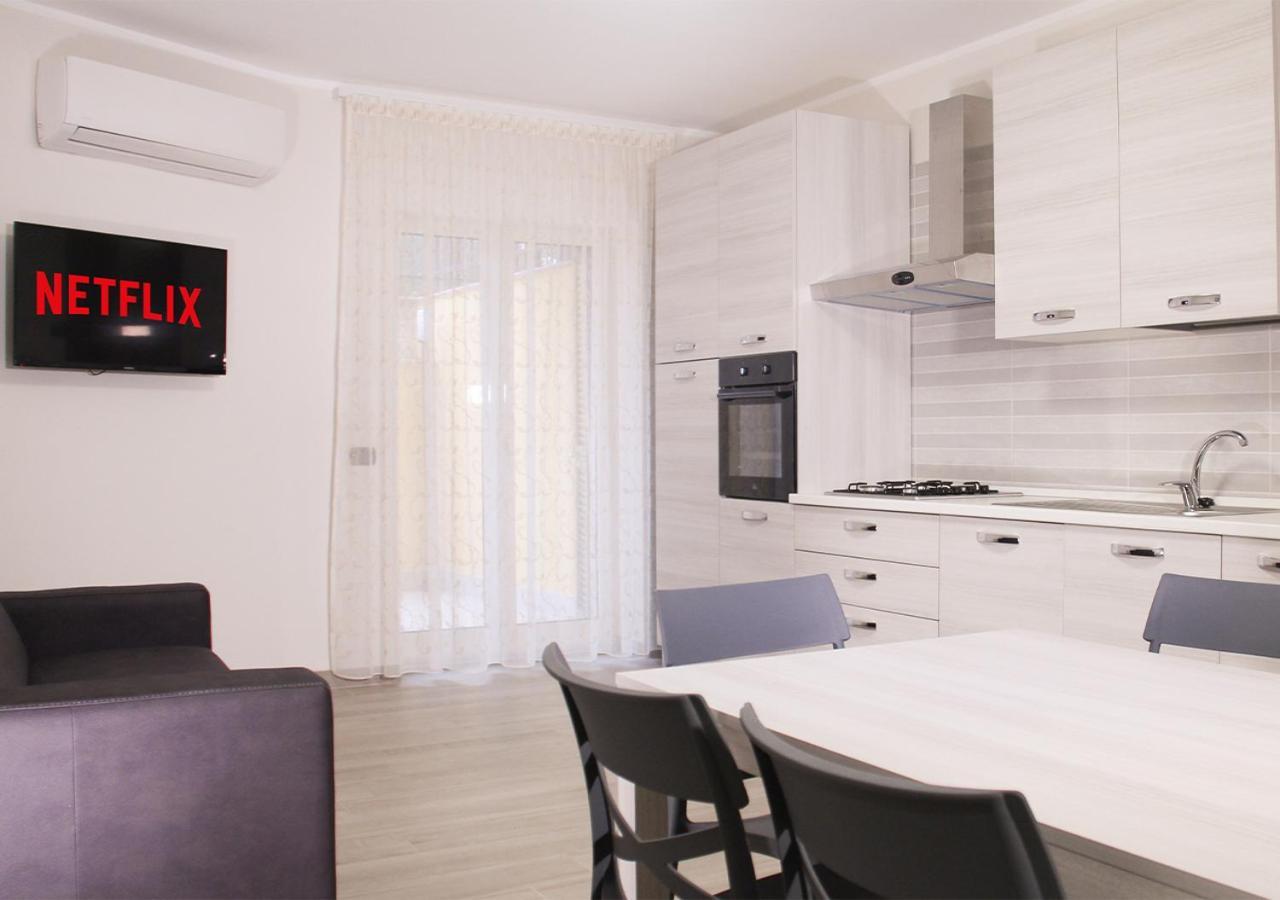Ospedale Del Mare - Wi-Fi Gratis E Parcheggio Gratuito Appartement Napels Buitenkant foto